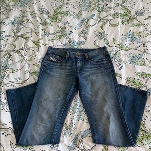 Diesel Reggins low boot jeans (Women’s size 28)